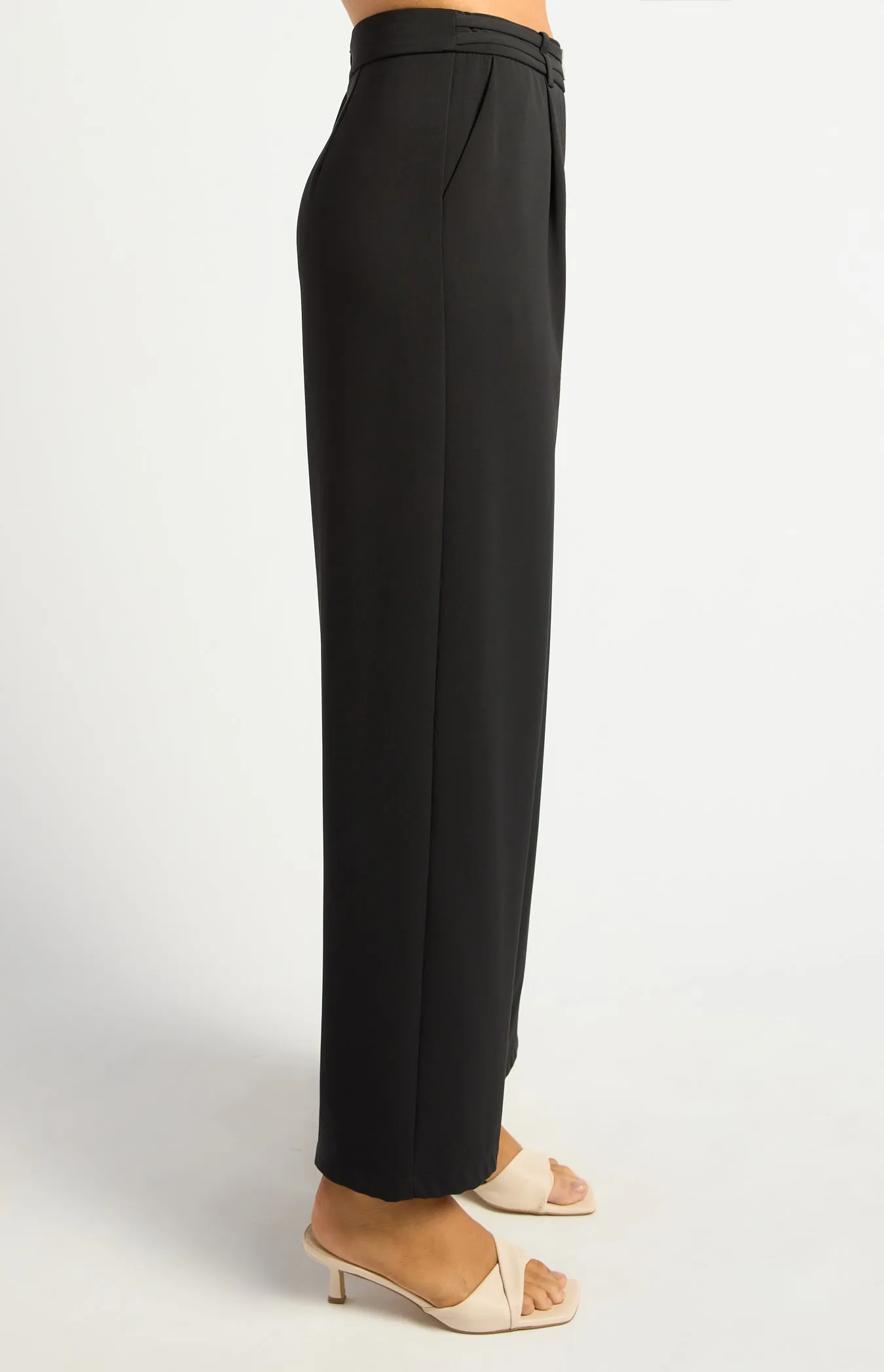 Merella Straight Leg Pants - Black