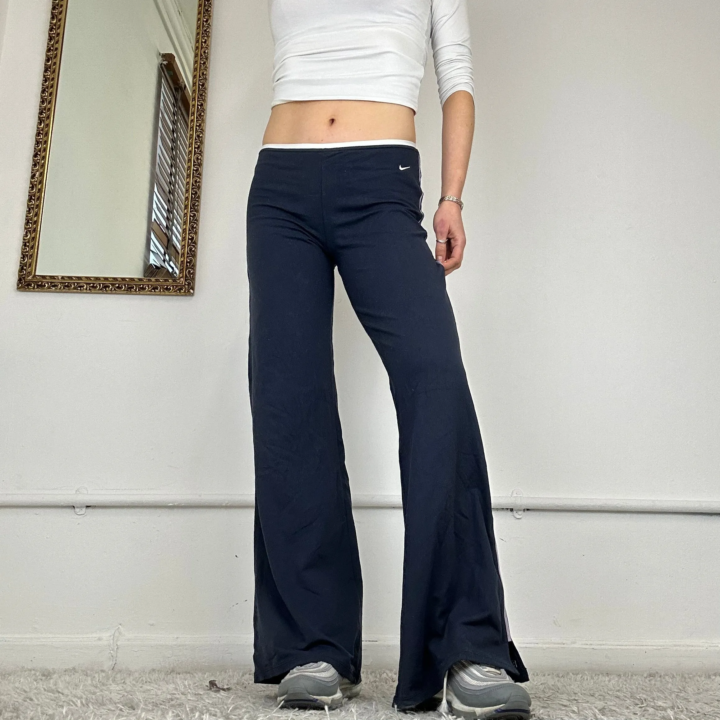 wide leg nike yoga pants